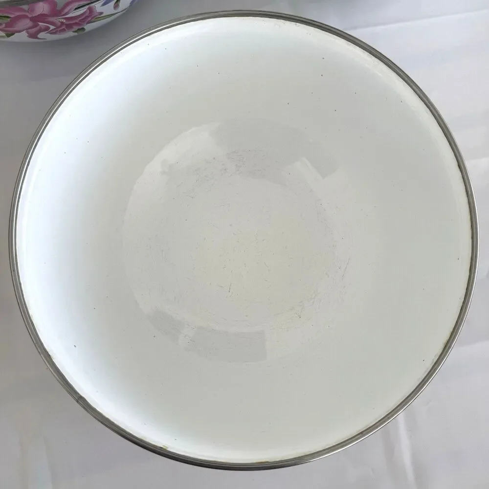 Nesting bowls Metal Mixing Floral Iris Pattern VTG GMI White Enamel Set of 3